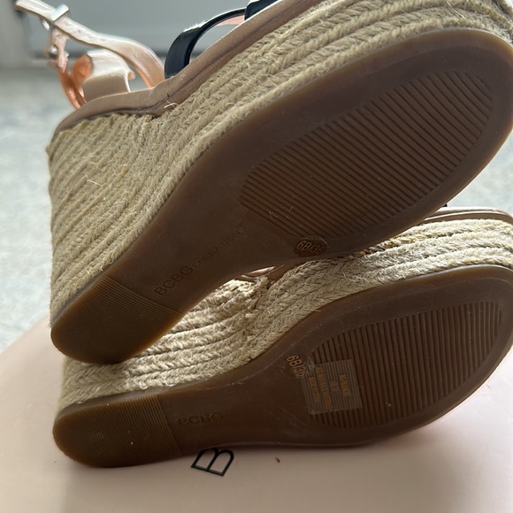 BCBGeneration Wedges size 6 - Picture 6 of 8